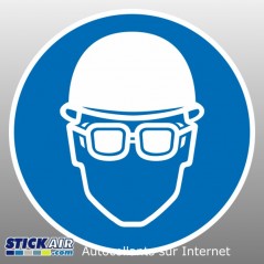 Casque et lunettes obligatoires
