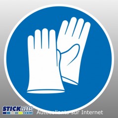 Gants de securite obligatoires